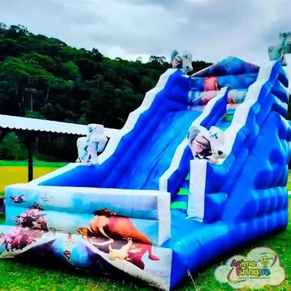Tobogã Era do Gelo para festas infantis em São José SC